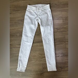 Lilly Pulitzer size 2 white Worth Skinny Jeans